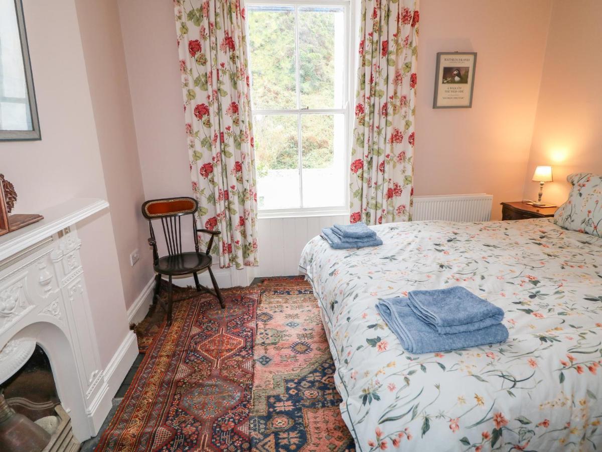 Carriguisnagh Villa Ballycastle Bagian luar foto